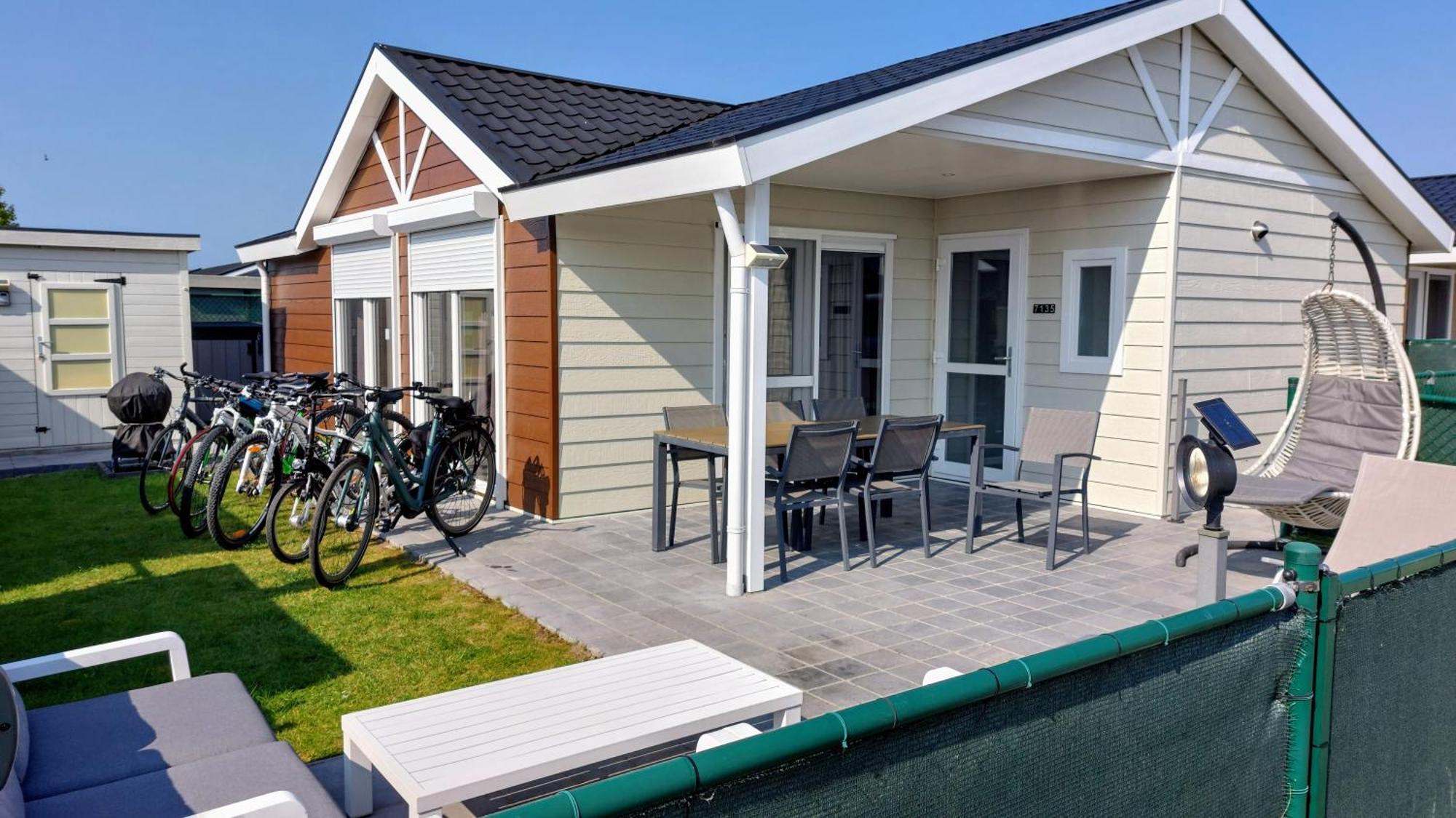 Luxe Cottage Met Fietsen, Airco & Infrarood Cabine Knokke-Heist Exterior foto